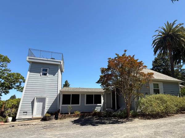 Houses on Barlow Ln · Sebastopol photo 2