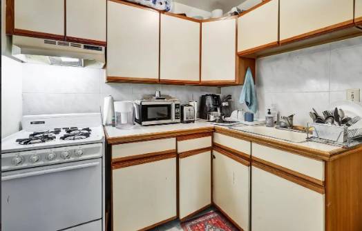 1BR/1BA Condo on Delaware St Unit B · Berkeley photo 4
