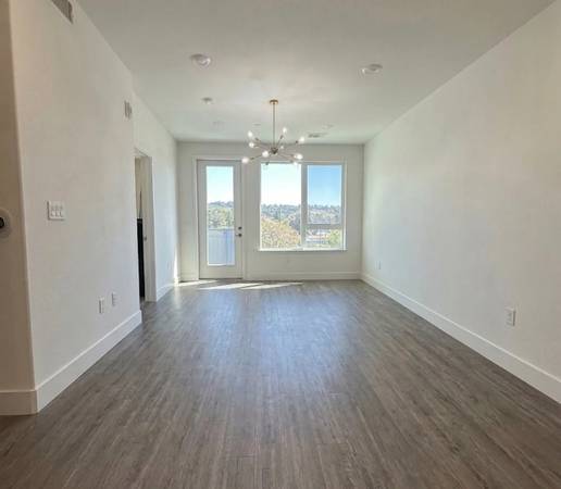 2BR/1BA Condo on Sunstone Dr · San Jose photo 4