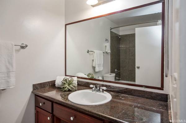 1BR/1BA Condo on 17th Street · San Francisco photo 4