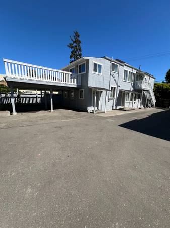 2BR/1BA Single Family House · Oakland photo 5
