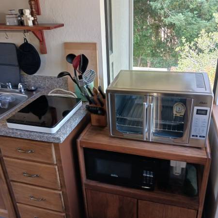 0BR/1BA In-Law · Capitola photo 5