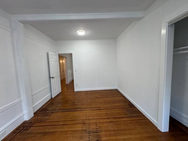 2BR/1BA Apartment · San Francisco photo 3