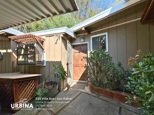 In Law Adus on Villa Ave · San Rafael