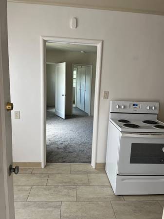 1BR/1BA Apartment on Chestnut Street · Alameda photo 3