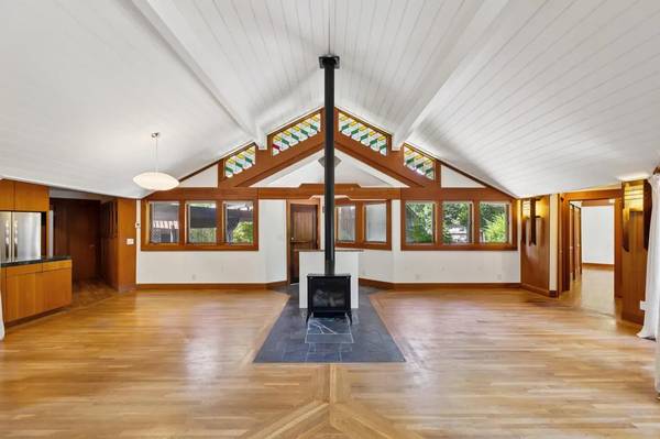 Houses on Woodside Rd · Redwood City photo 3