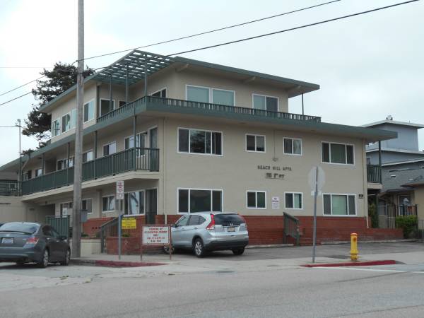 2BR/1BA Apartment on Third St. · Santa Cruz