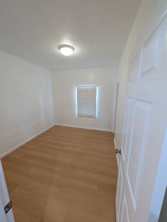 2BR/1BA Duplex · Watsonville photo 2