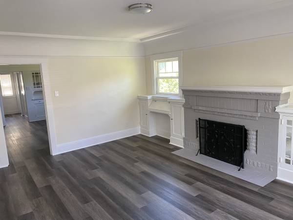 3BR/2BA Apartment · San Rafael photo 3