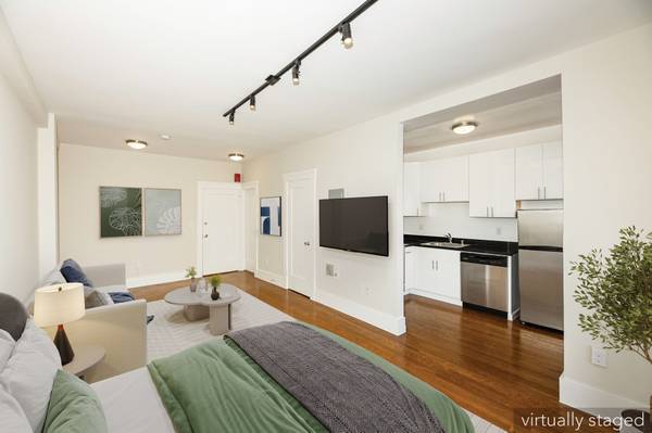 Apartments on O'Farrell Street · San Francisco photo 2