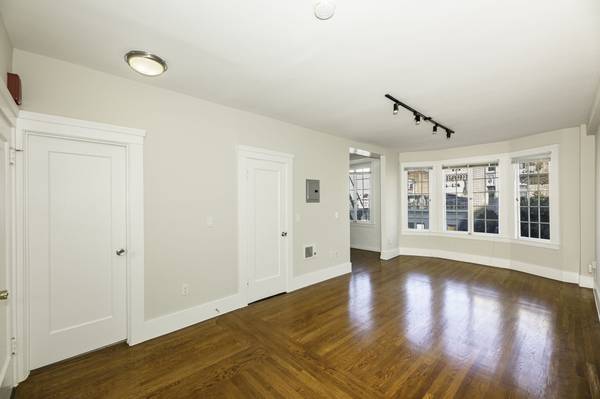 Apartments on O'Farrell Street · San Francisco photo 4