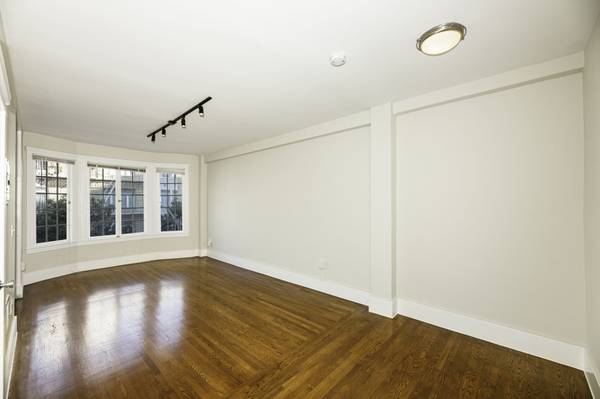 Apartments on O'Farrell Street · San Francisco photo 3