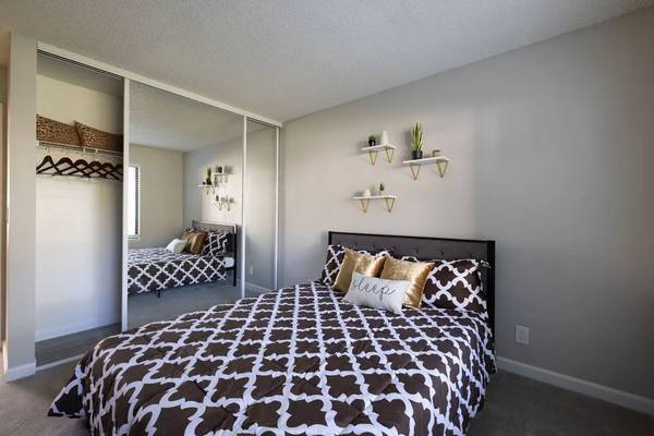 2BR/1BA Apartment on Springtown Blvd 19j · Livermore photo 5