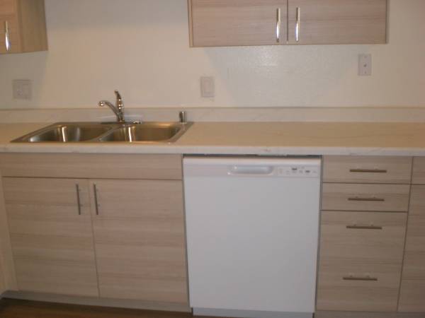 1BR/1BA Apartment · Santa Rosa photo 4