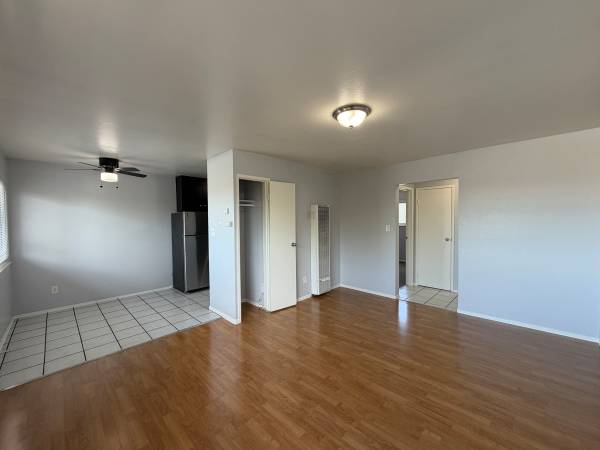 1925 10th Avenue, Oakland, CA 94606 photo 2