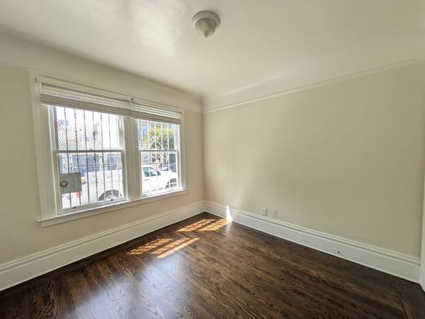 1BR/1BA Apartment on Henry · San Francisco photo 5