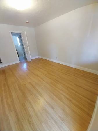 1BR/2BA Apartment · Santa Cruz photo 3