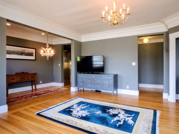 1BR/1BA Apartment on Green St · San Francisco photo 2