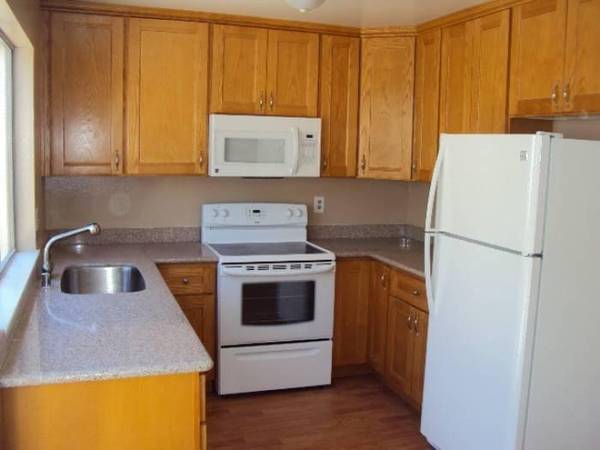 2BR/2BA Condo on Park Villa Circle · Cupertino photo 5