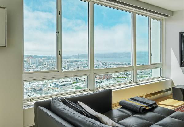 Condos on California · San Francisco photo 3
