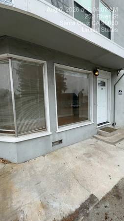 4BR/3BA Single Family House · Santa Cruz photo 3