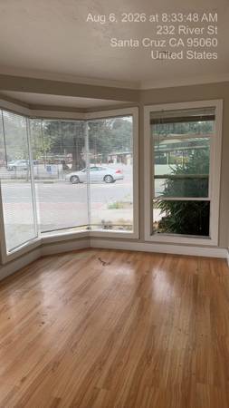 4BR/3BA Single Family House · Santa Cruz photo 2