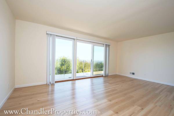 Apartments on Parkridge Dr · San Francisco photo 4