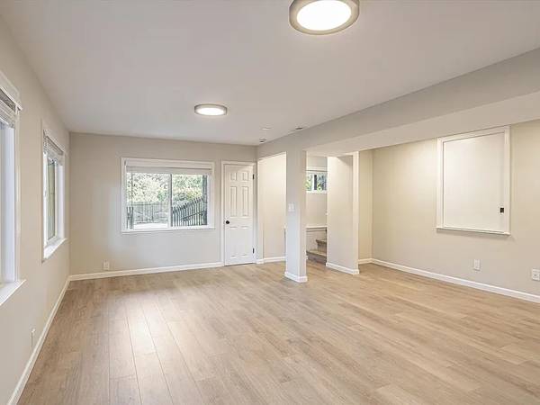 Houses on Cleland Avenue · Los Gatos photo 5