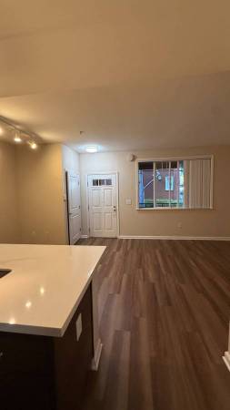 1BR/1BA Flat · Sunnyvale photo 2