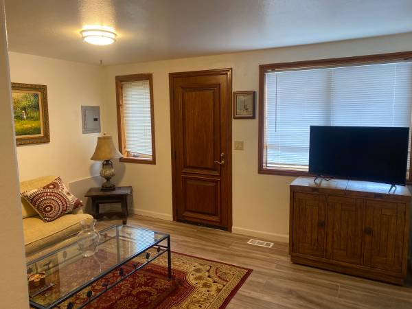 1BR/1BA In Law Adu · Berkeley photo 3