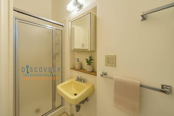 1BR/1BA Apartment on Durant Ave. · Berkeley photo 4
