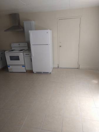 3BR/2BA Duplex · Fairfield photo 4