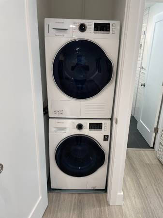 1BR/1BA Apartment · Burlingame photo 4