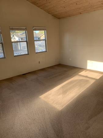 3BR/2BA Townhouse · Santa Cruz photo 4
