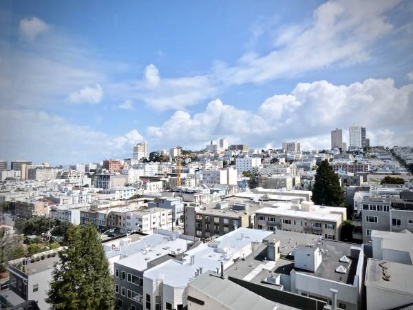 1BR/1BA Apartment · San Francisco photo 2