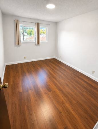Spacious natural light filled remodeled house in San Leandro photo 3