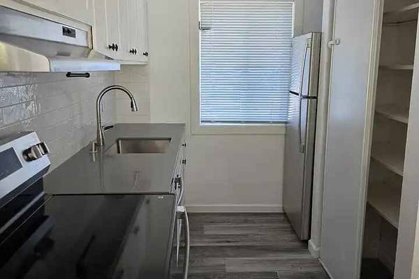 Californian Apartments photo 2