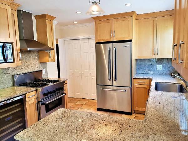 2BR/2BA Condo · San Francisco photo 5