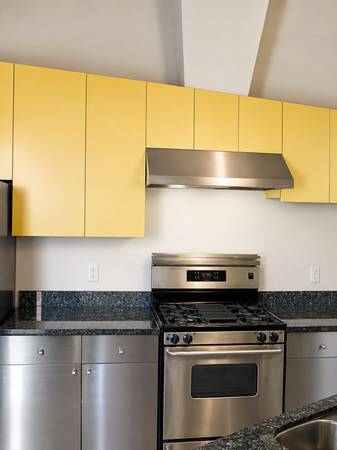 3BR Loft on 3rd St · San Francisco photo 4
