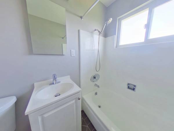 0BR/1BA Apartment · San Mateo photo 5