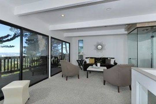 5944 Ascot Drive, Oakland, CA 94611 photo 3