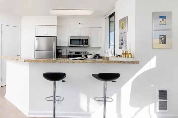 Apartments on Townsend Street · San Francisco photo 5