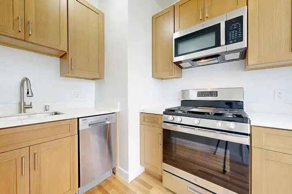 Condos on Bush Street · San Francisco