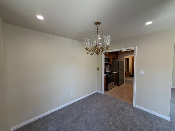 2BR/2BA Apartment · San Carlos photo 4
