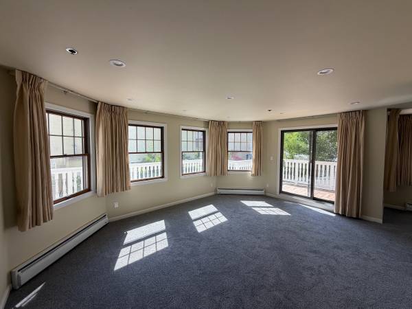 2BR/2BA Apartment · San Carlos photo 5