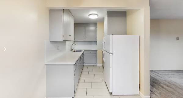 2BR/1BA Apartment · San Leandro photo 3