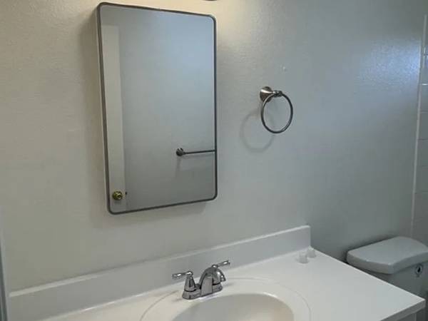Evans Dr Santa Rosa Condo photo 5