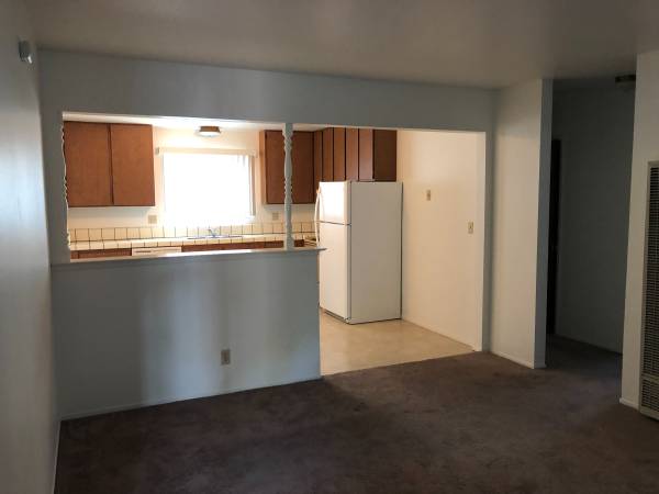2BR/1BA Condo on Caputo Ct · Hollister photo 2
