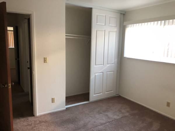 2BR/1BA Condo on Caputo Ct · Hollister photo 4