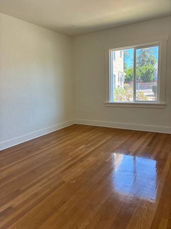 875 Villa Ave San Jose, CA 95126 photo 2